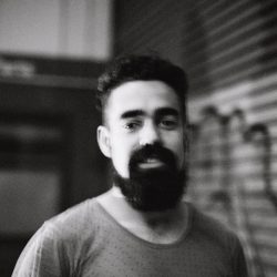 make kontakt radio